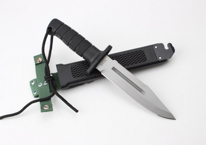 Refined imitation type 99 paratrooper knife