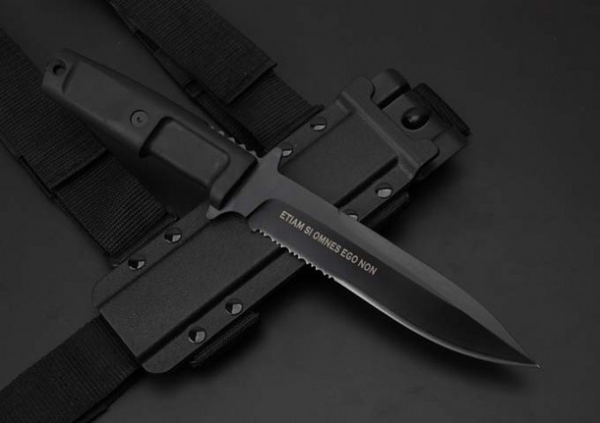 Extreme force active duty knife