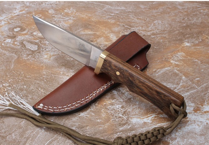 Boar-Nordic hunting knife (Japanese VG10 steel)