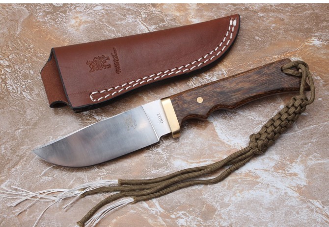 Boar-Nordic hunting knife (Japanese VG10 steel)