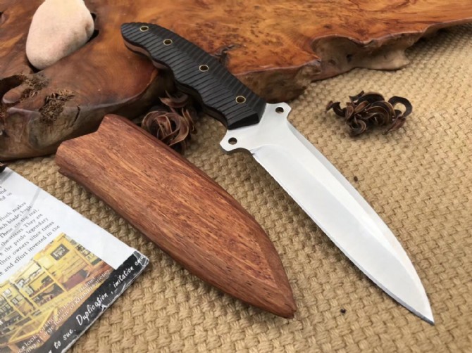 FOX wild banana outdoor dagger