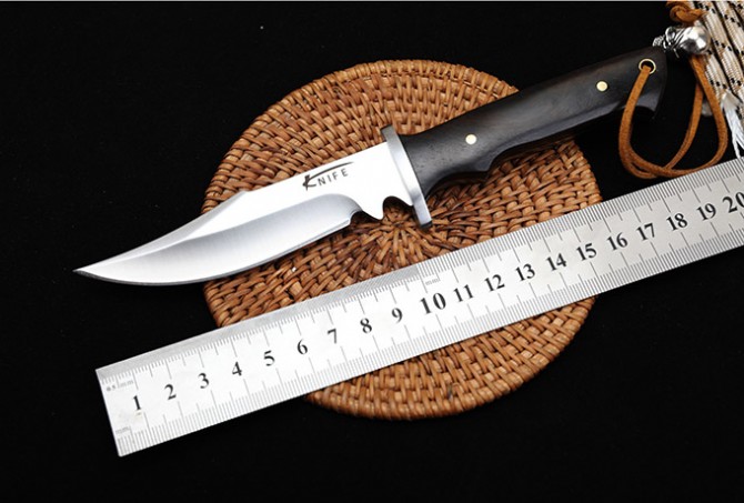 Gale high-end small hunting knife (black handle)