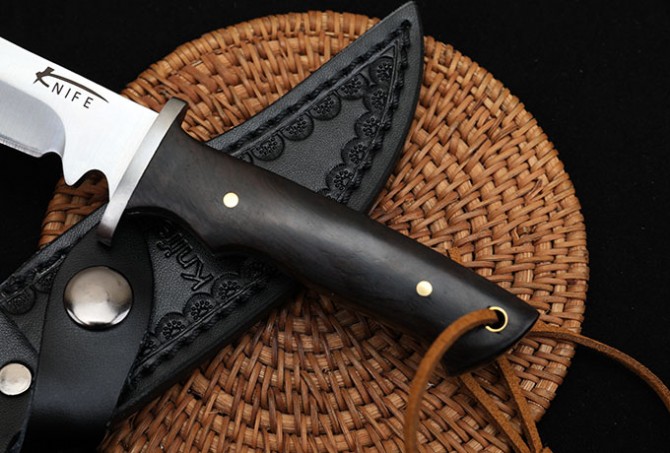 Gale high-end small hunting knife (black handle)