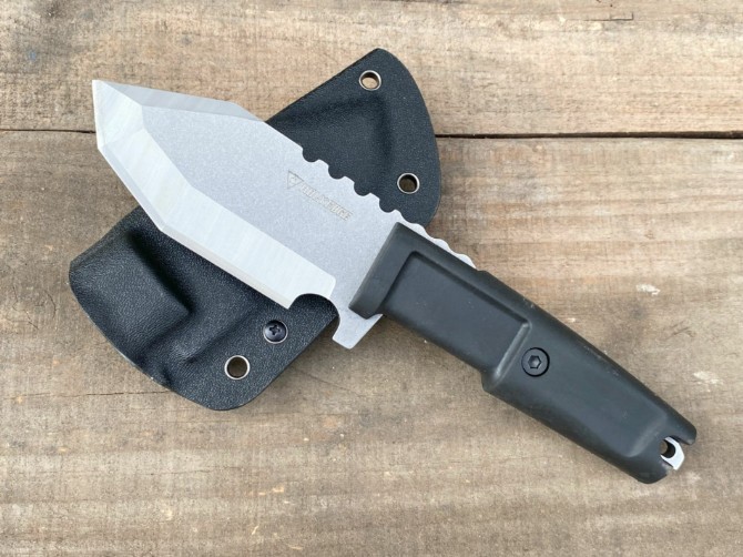 Tough Guy Fei Shou Tactical Knife