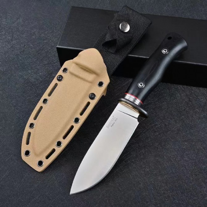 Italy/T8 LionSteel hunting knife