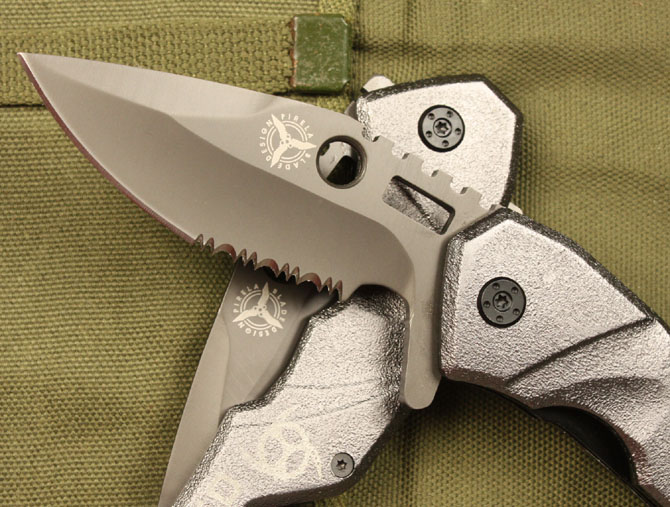 hot wheels tactical folding knife