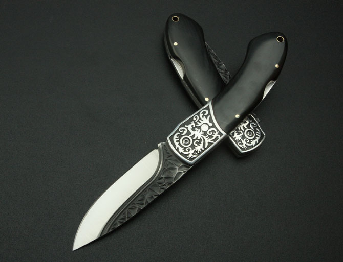 0210 floral folding knife (with nylon cover)