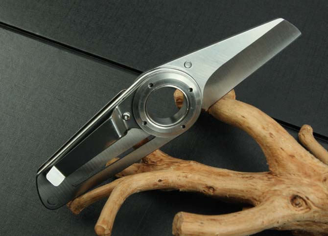 SR-277A folding knife