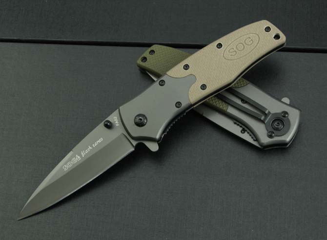 SOG-FA02 folding knife (military green and desert color handle)