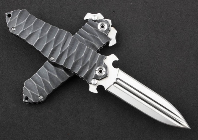 Fine imitation small T double blade folding knife