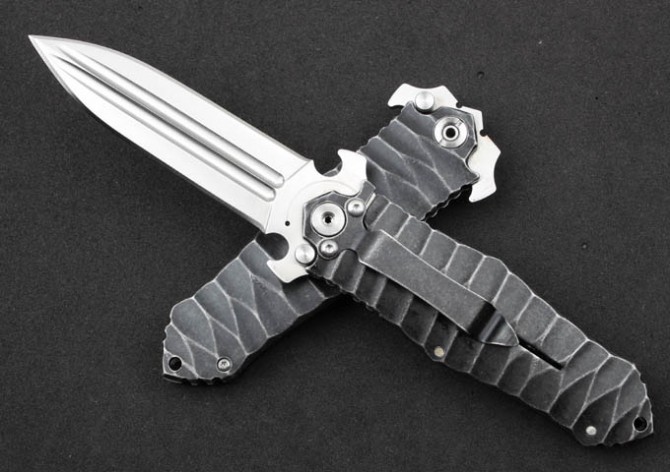 Fine imitation small T double blade folding knife