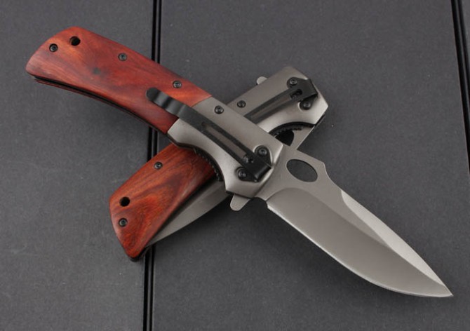 Browning-DA62 folding knife