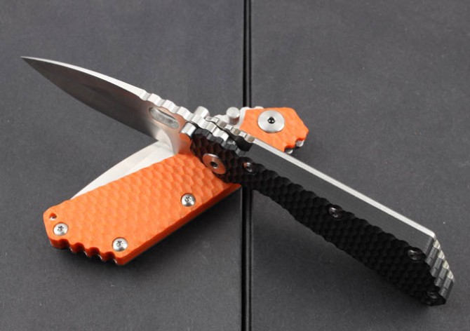 Tank—Steel Lock Honeycomb Handle Folding Knife