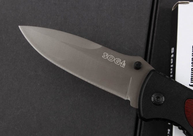 SOG-36 Folding Knife