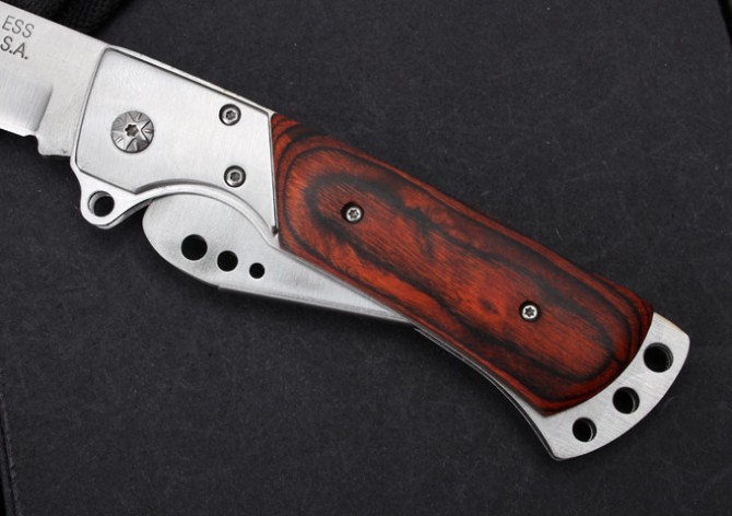 dovetail folding knife