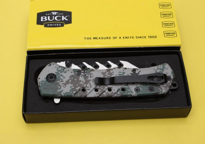 Buck DA-23 folding knife (shoe)