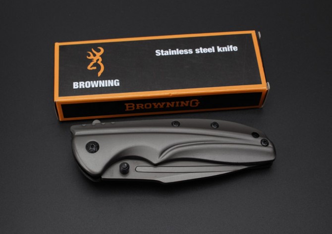 Brown DA-63 folding knife