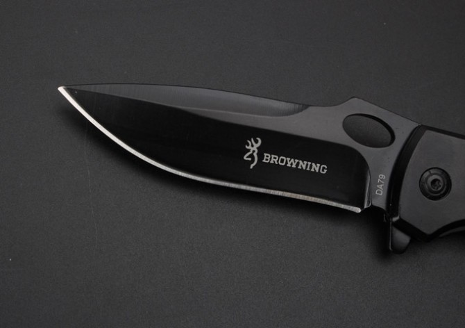 Browning-DA79 quick-opening folding knife