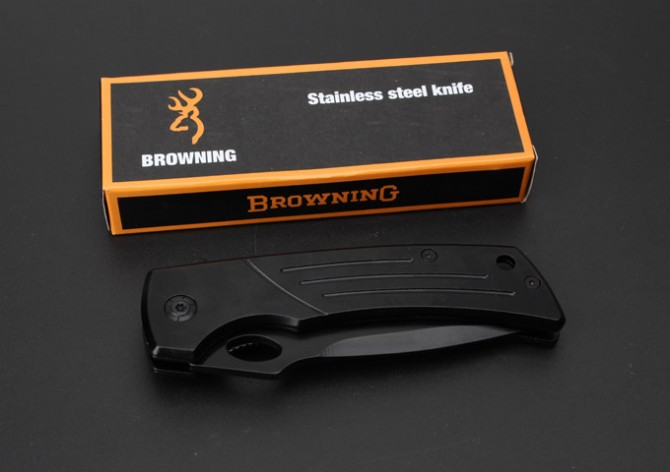 Browning-DA79 quick-opening folding knife