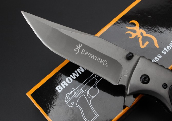 Browning 377 quick opening folding knife