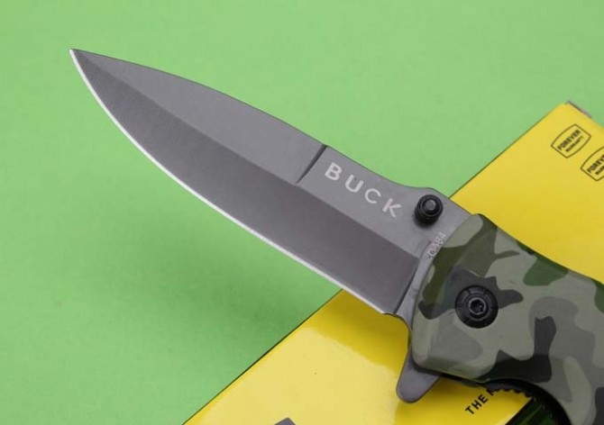 Buck DA-84 quick-opening folding knife