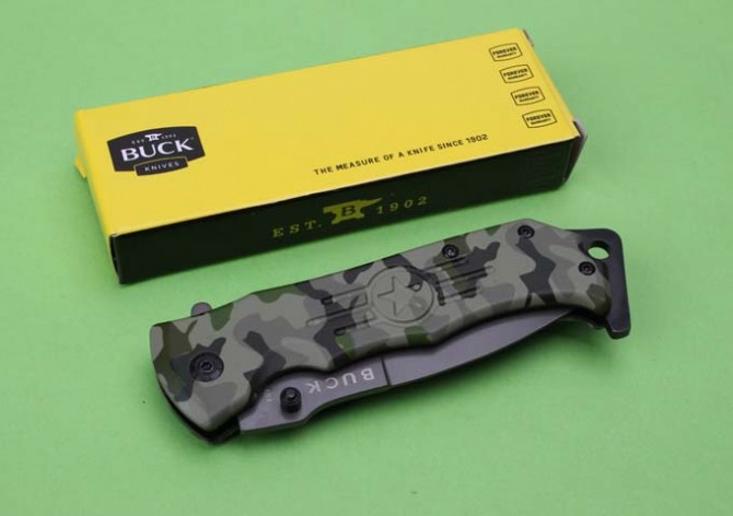 Buck DA-84 quick-opening folding knife