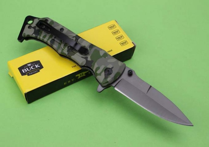 Buck DA-84 quick-opening folding knife