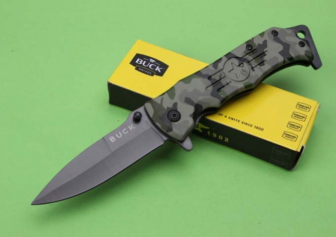 Buck DA-84 quick-opening folding knife