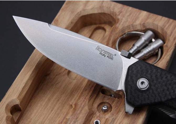 High quality steel lion titanium alloy pocket knife