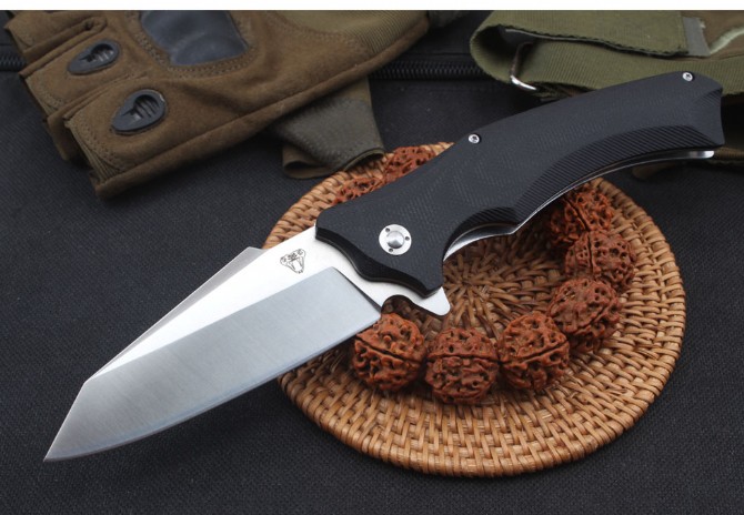 Snake head bearing quick opening folding knife (G10 handle)