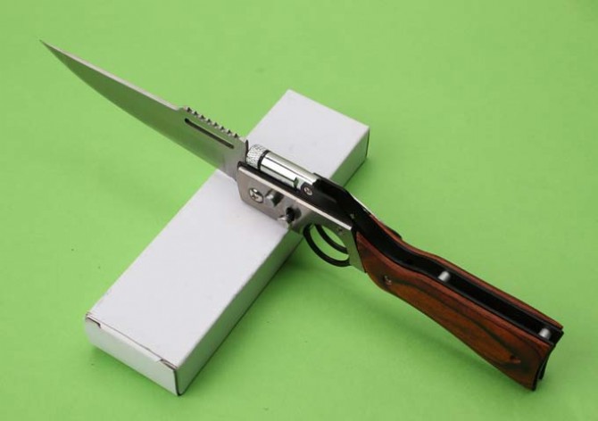 AK47 gun type jumping knife