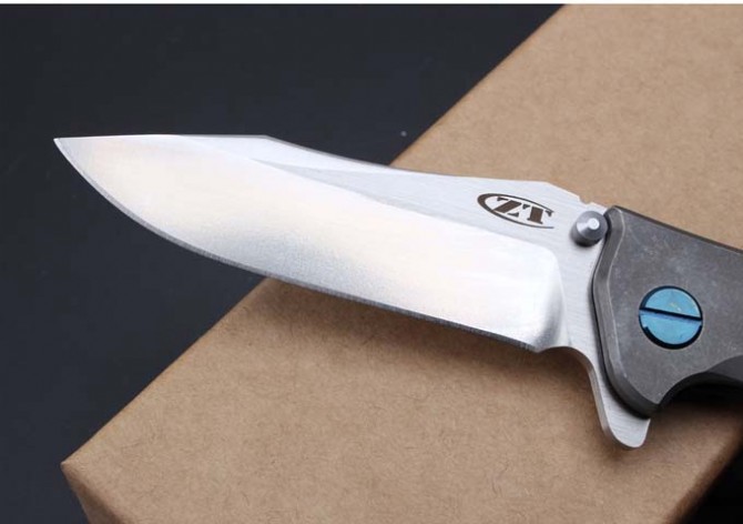 High quality zero error ZT0392 titanium alloy folding knife (sand version)