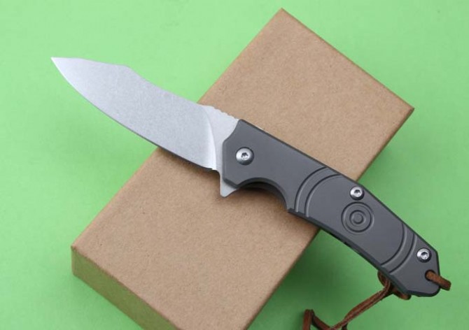 Thomas-City Hunter (titanium handle folding knife)