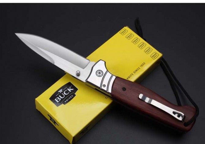 Buck DA-88 large folding knife