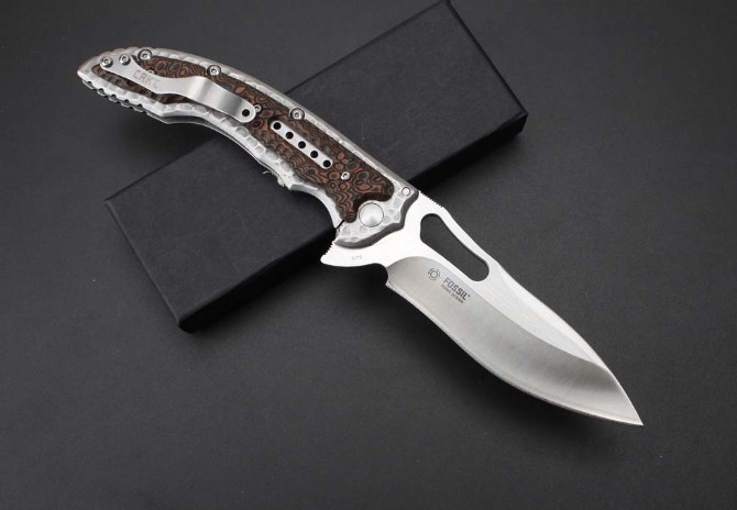 Columbia 5470 Bearing Quick Opening Folding Knife