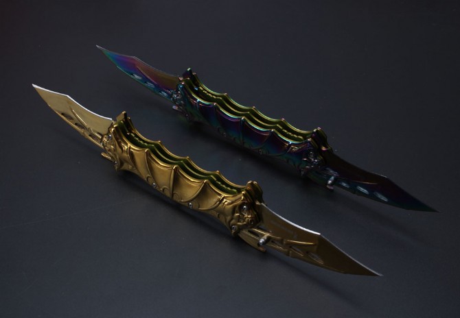 Browning-Zhahua Tyrannosaurus quick-opening double swords