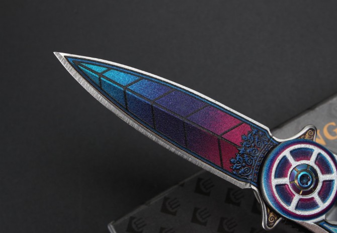 Foreign trade color titanium gyro folding knife