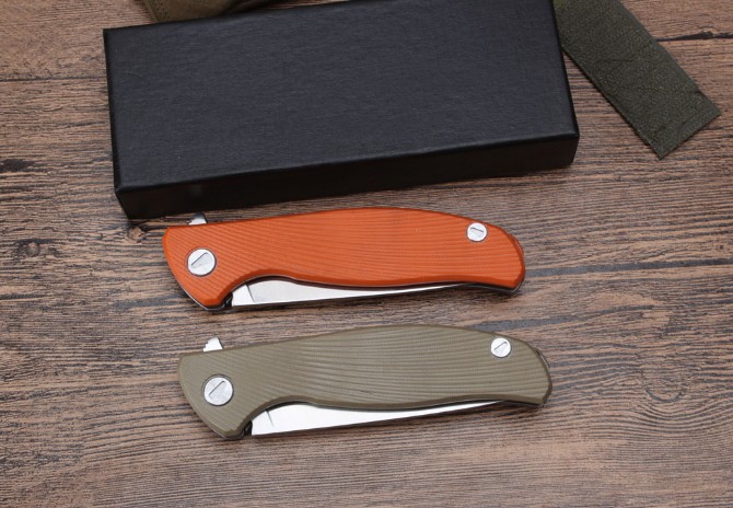 Bear head second generation folding knife (steel handle + G10)