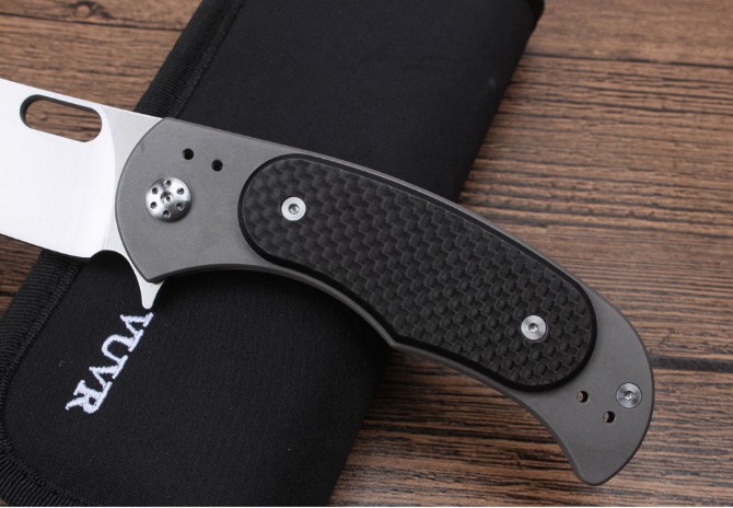 VUCR quick opening folding knife (titanium handle carbon fiber)