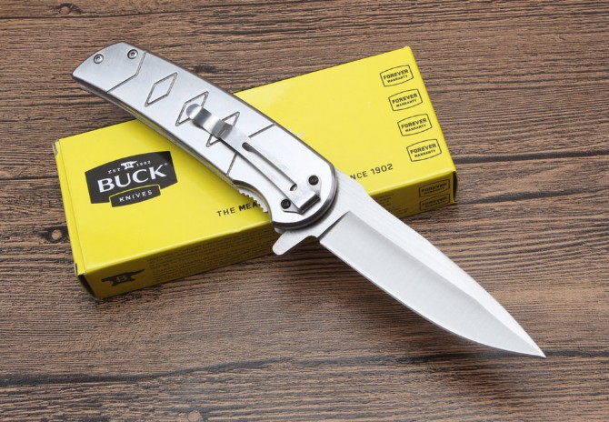 Buck DA131 quick opening folding knife