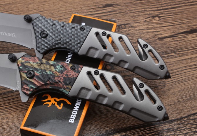 Browning-A339 quick opening folding knife