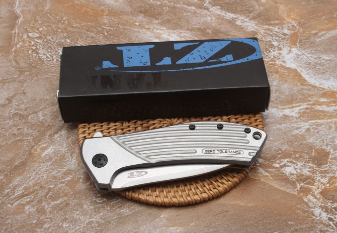 ZT0801 all-steel bearing folding knife