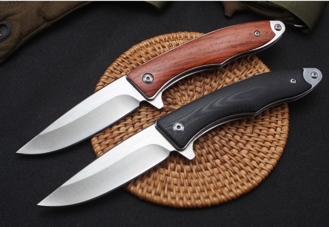 Lark bearing quick opening folding knife