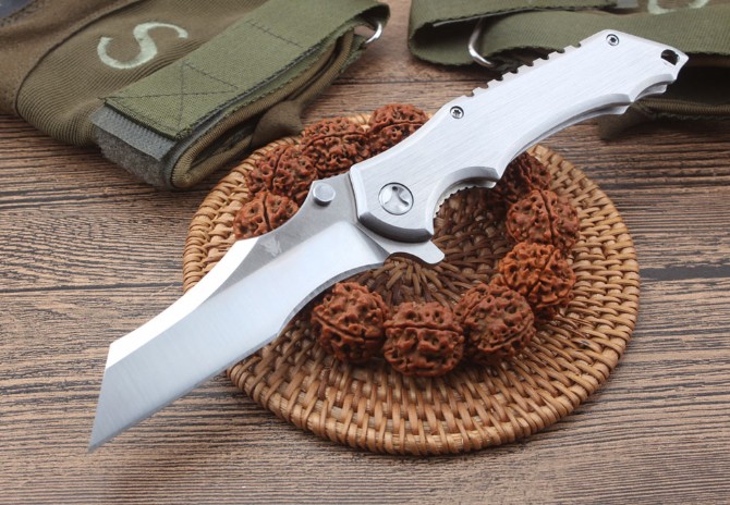 Mountain Boar-Mantis M390 Folding Knife