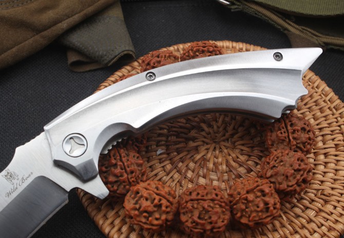 Mountain Boar-Iron Man Folding Knife