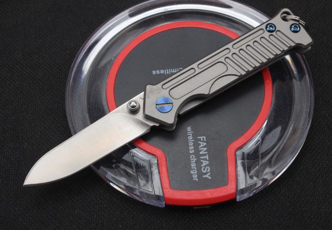 Harley-Titanium handle keychain pocket knife (D2 steel)