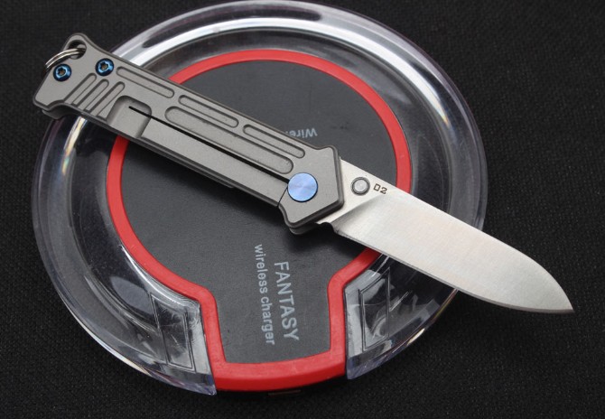 Harley-Titanium handle keychain pocket knife (D2 steel)