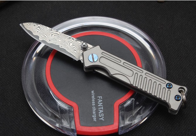 Harley-Titanium handle keychain pocket knife (Damascus steel)