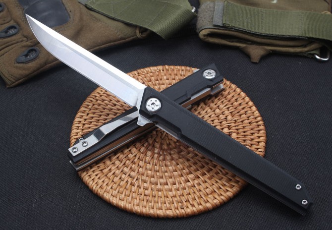 High quality retrograde D2 folding knife