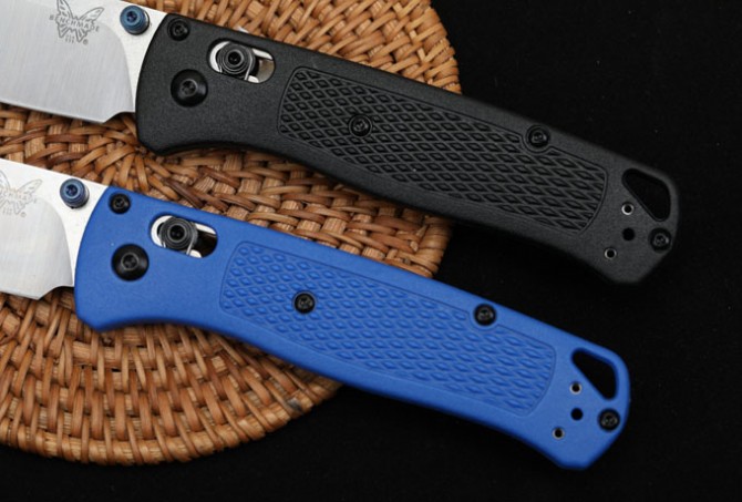 New version of butterfly 535 folding knife